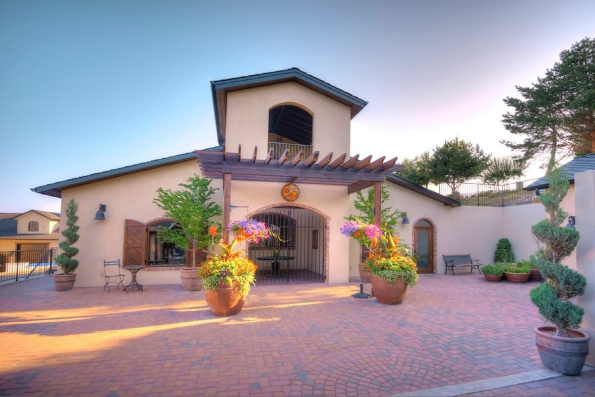 Lake Breeze Vineyards